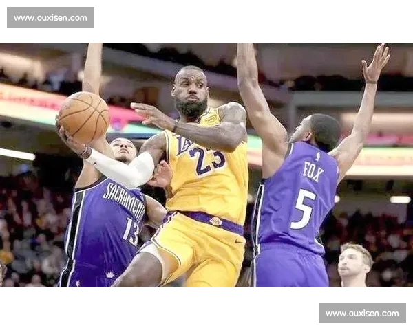 NBA赛季焦点战全面解析球员表现与战术走势深度剖析 NBA赛季焦点战全面解析球员表现与战术走势深度剖析